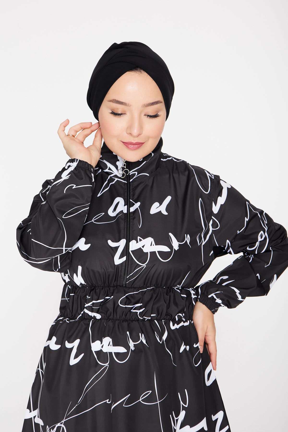 Einteiliger Rollkragen-Hijab-Badeanzug mit Rollkragen